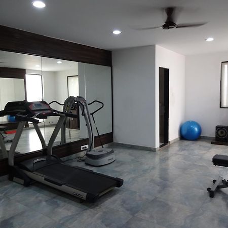 Sheetal International Rain Basera Rāipur Kültér fotó