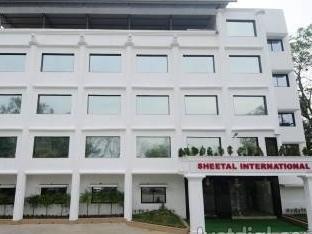 Sheetal International Rain Basera Rāipur Kültér fotó
