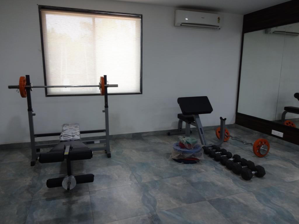 Sheetal International Rain Basera Rāipur Kültér fotó